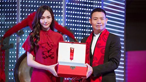 中国美正当红，tyc7111cc太阳成A股上市，引领新时代
